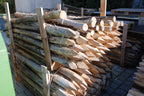 Akazien-Pfähle - natur, rund, entrindet und gespitzt