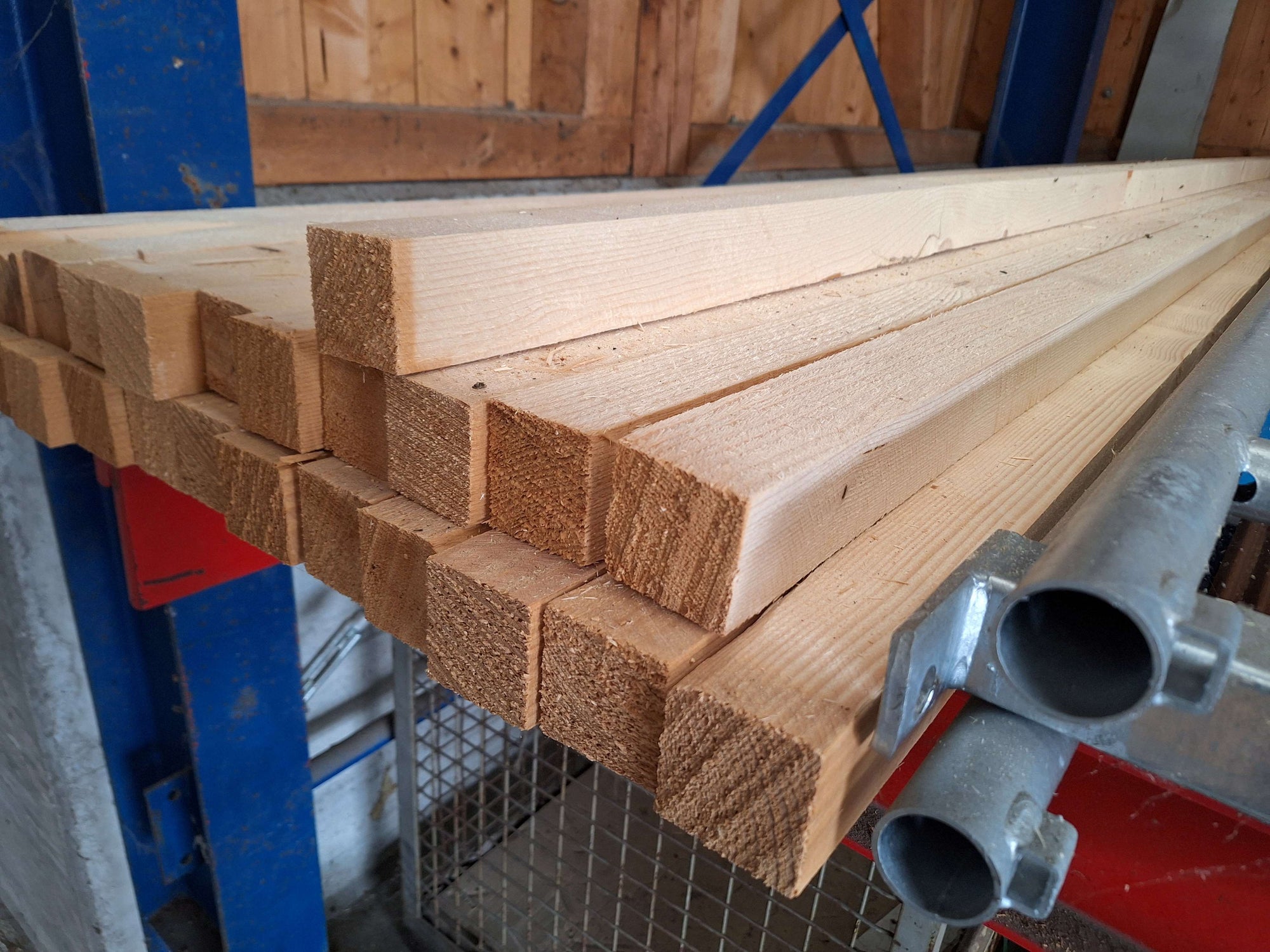 Doppel-Latten und Dachlatten