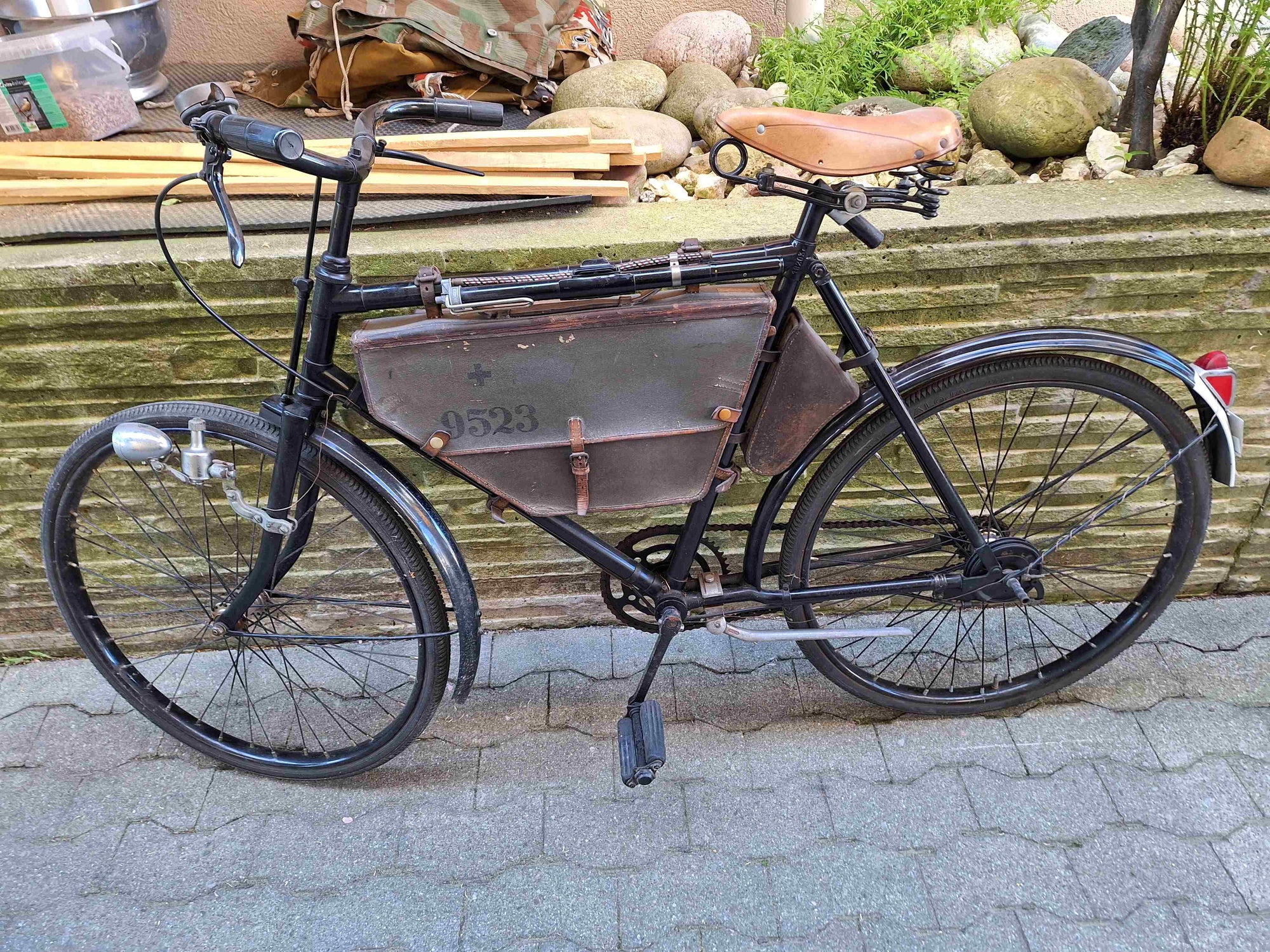 2 Militär-Velos
