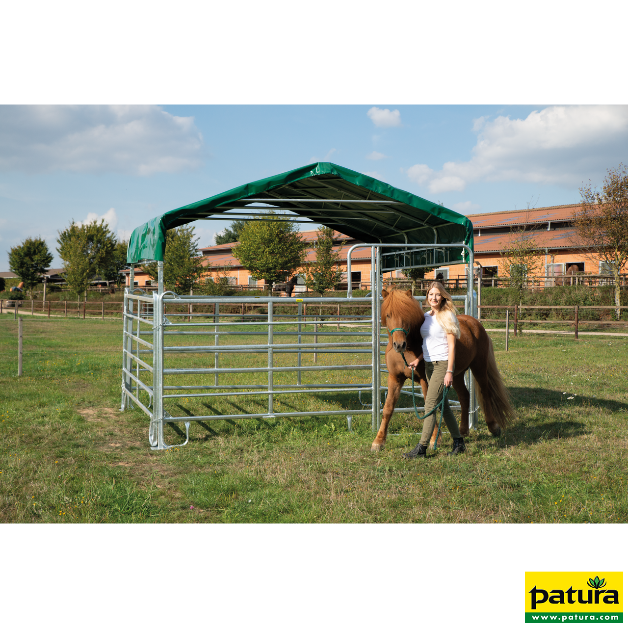 Panel-Dächer / Mobile Boxen Patura