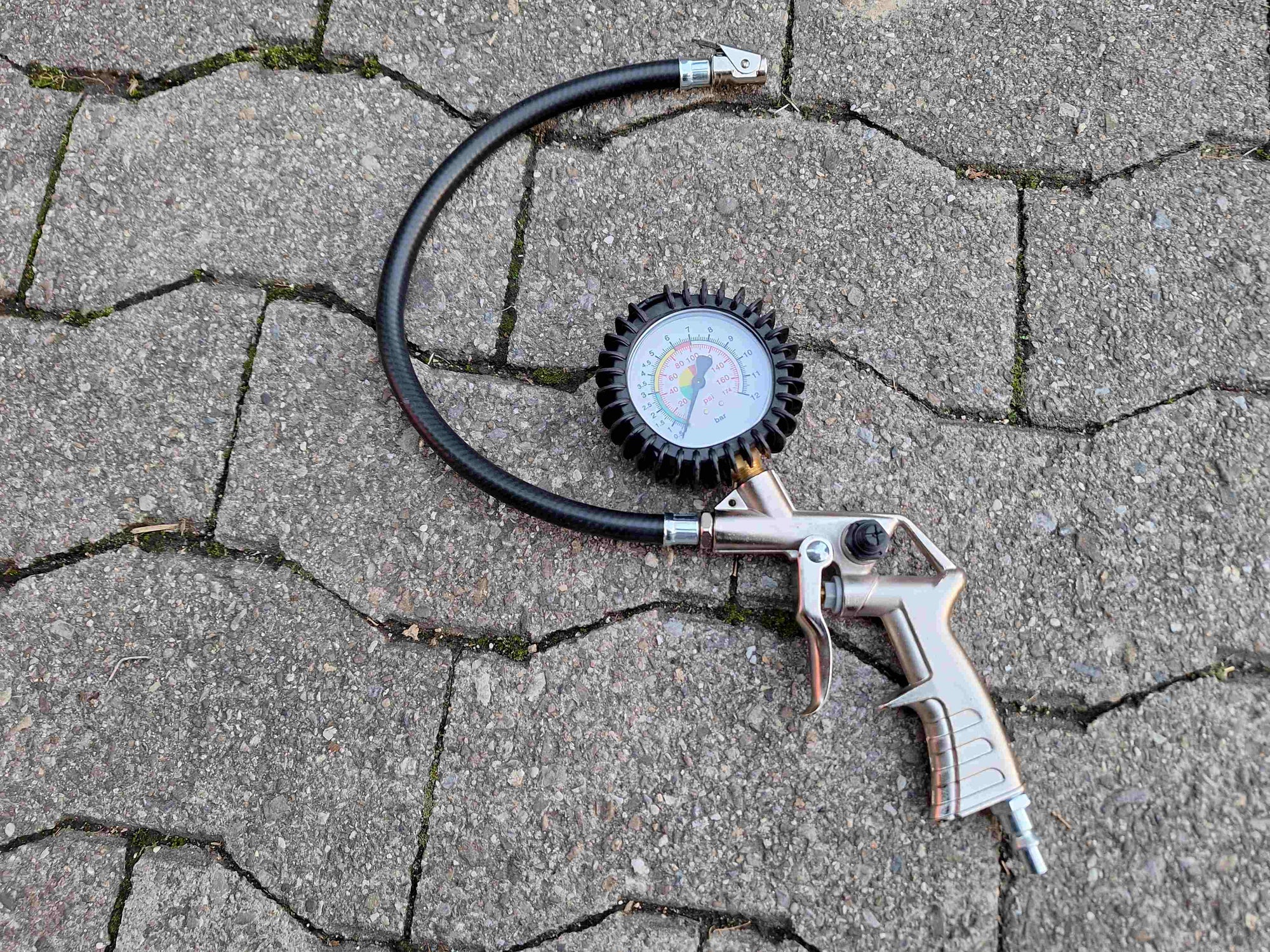 Pneufüller mit Manometer