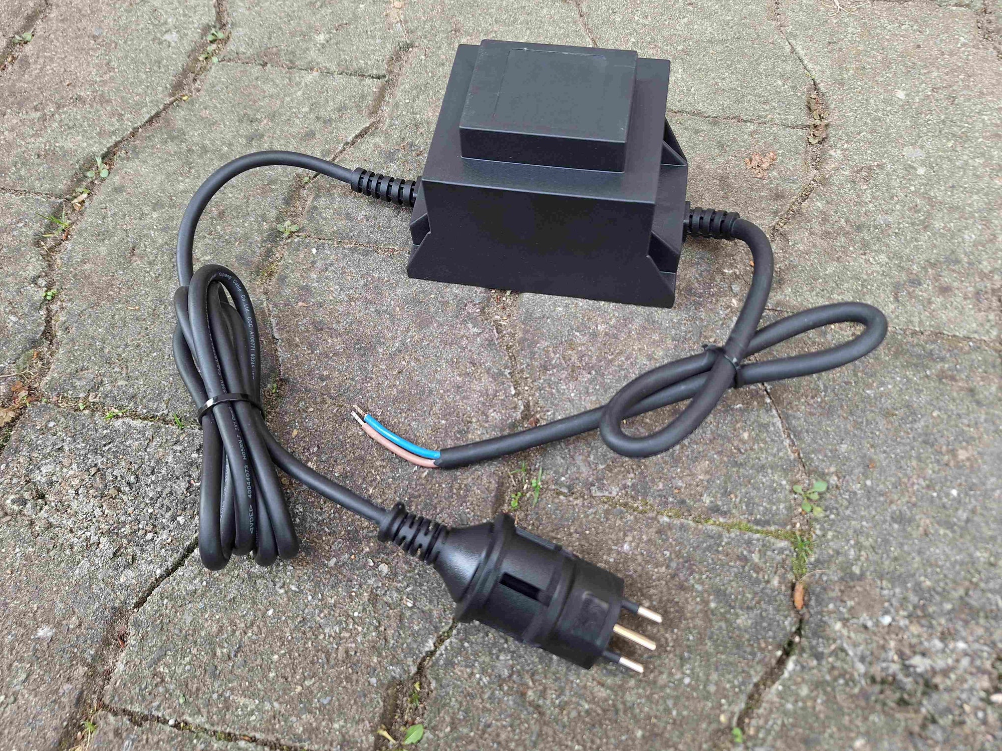 Transformator 230 V / 24 V