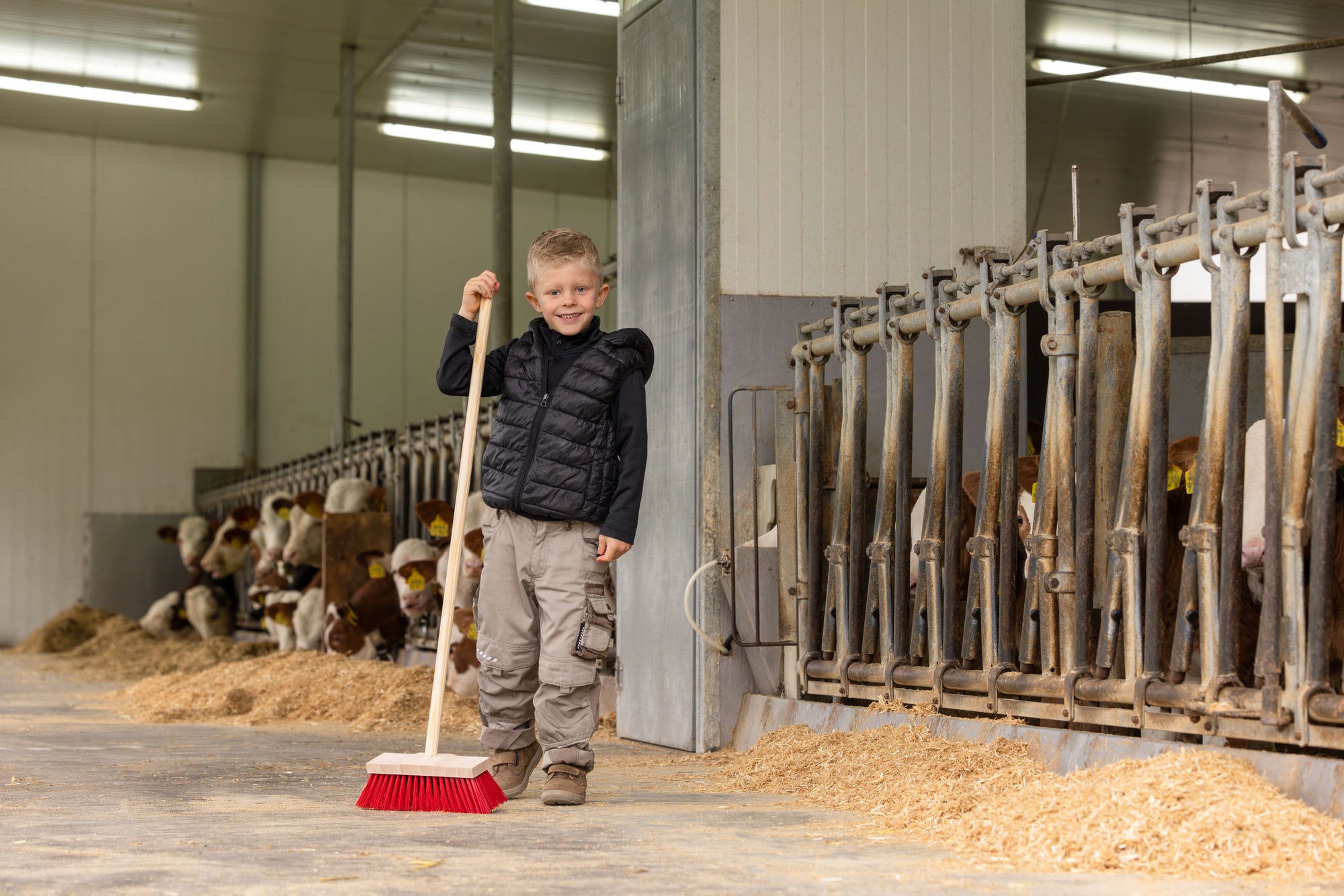 Kinder Strassenbesen